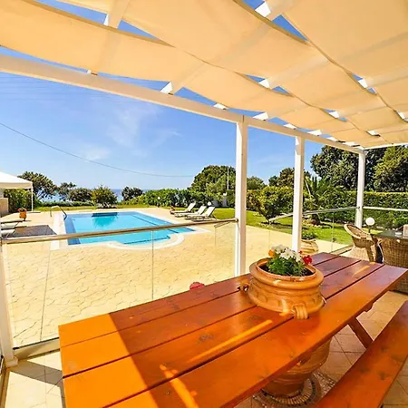 Villa Kalipso Halikounas